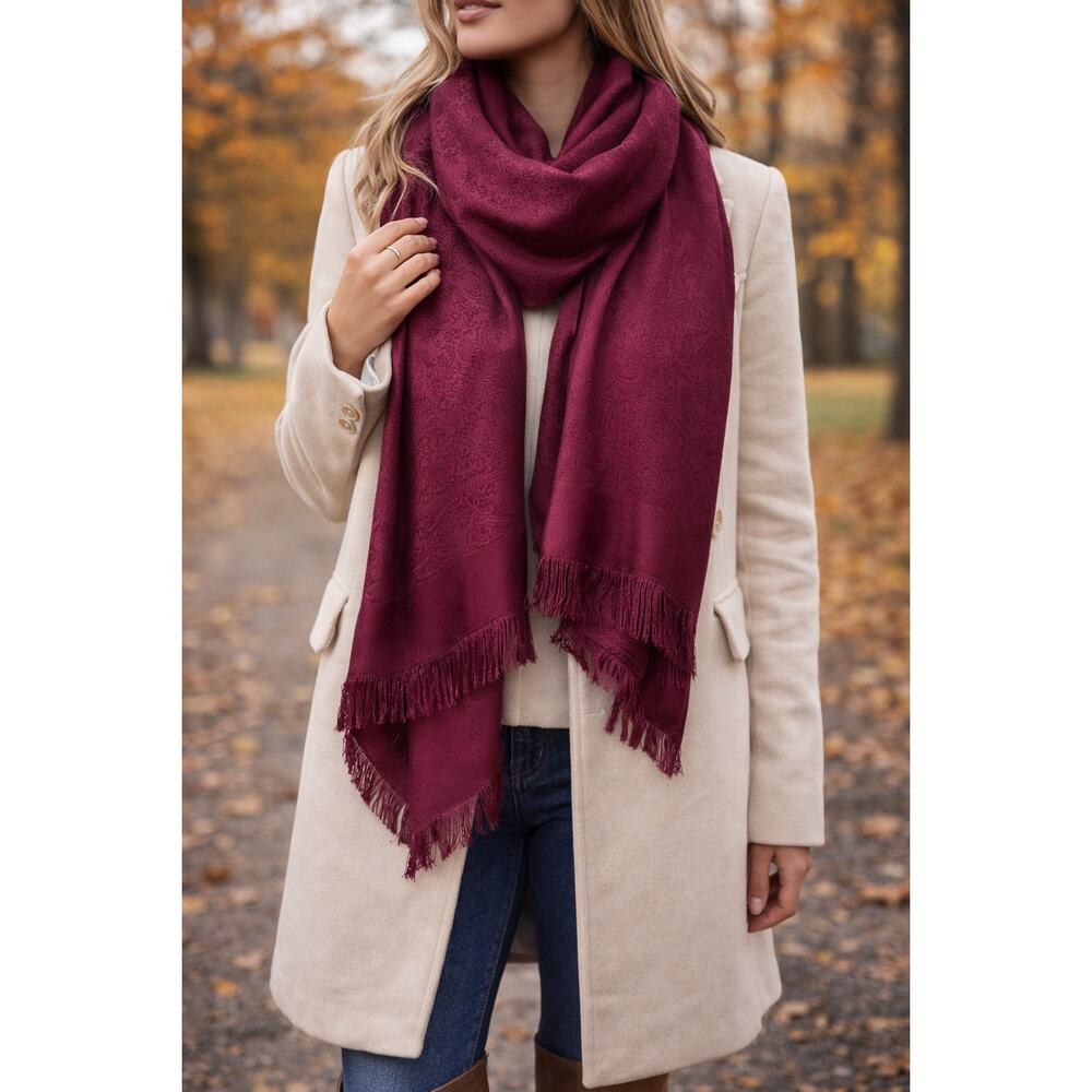 Women's Silk Jacquard Burgundy Fringe Scarf 50"x9" EUC